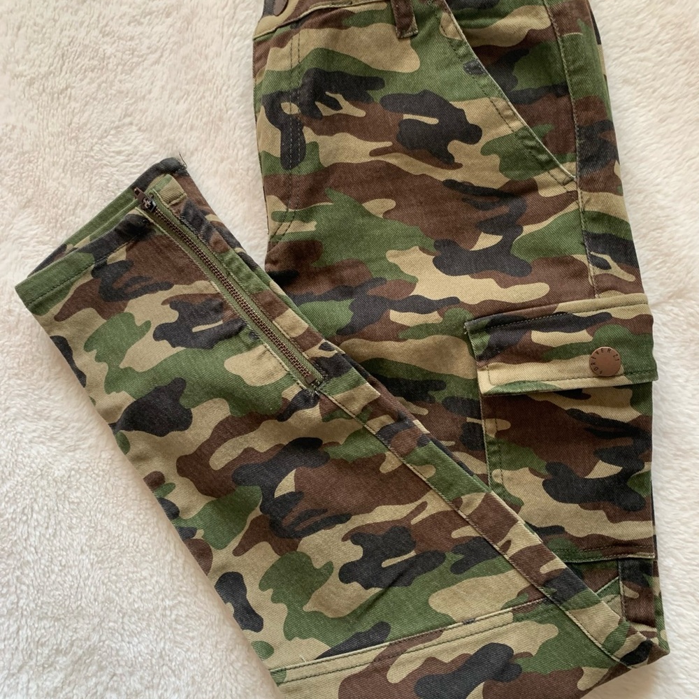 Kids Camouflage Cargo Pants